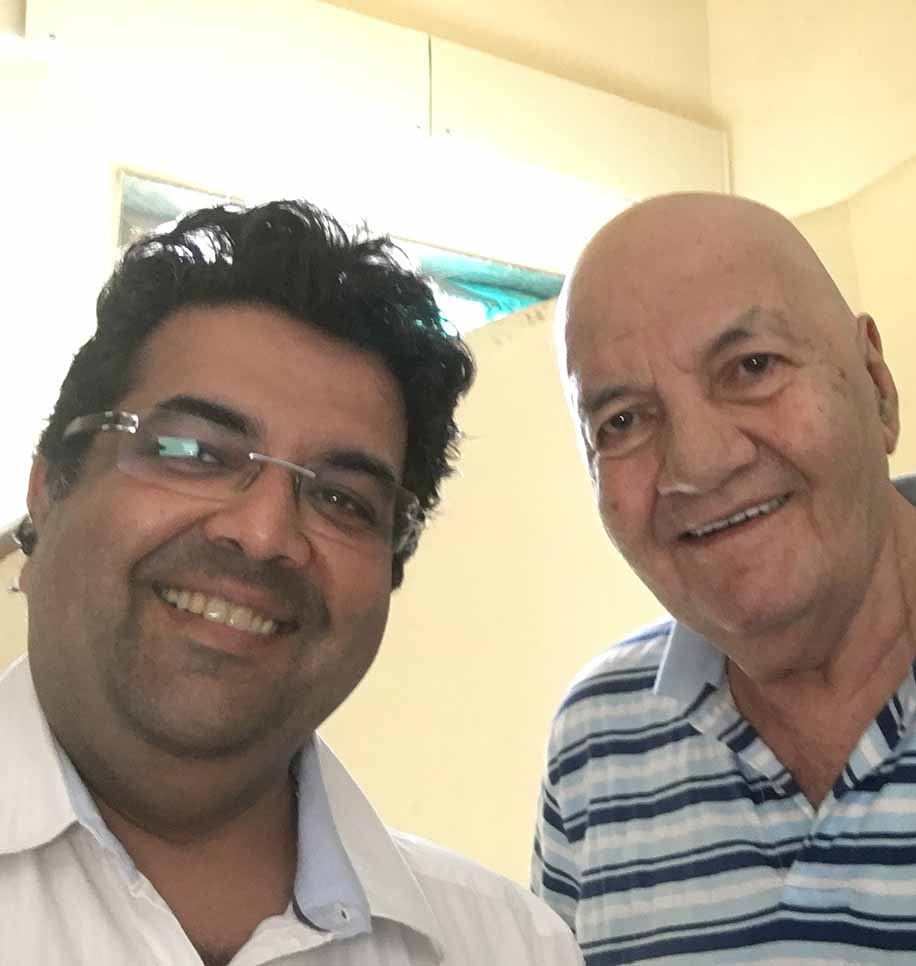 Dr. Vivek Allahbadia with veteran Bollywood actor Prem Chopra